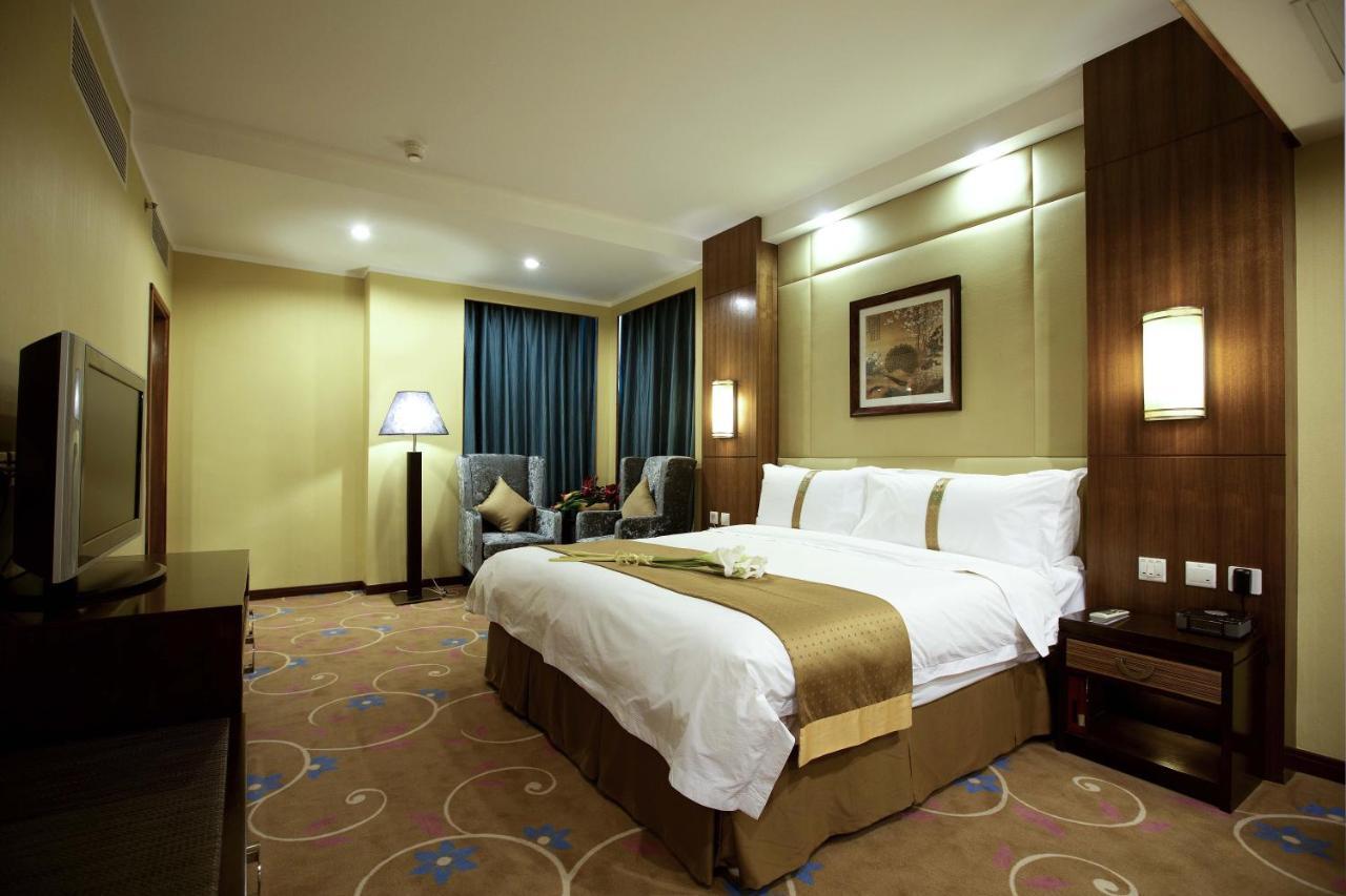 Holiday Inn Beijing Downtown Exterior foto